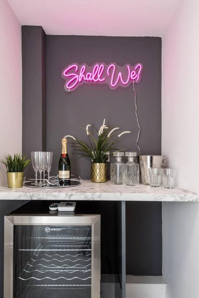 ホストアパートメンツ シールストリートタウンハウスアパート I