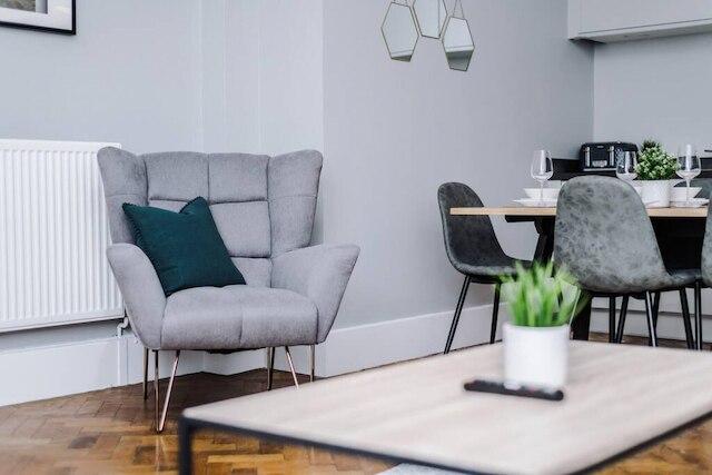 ホストアパートメンツ ザ バンクアパート