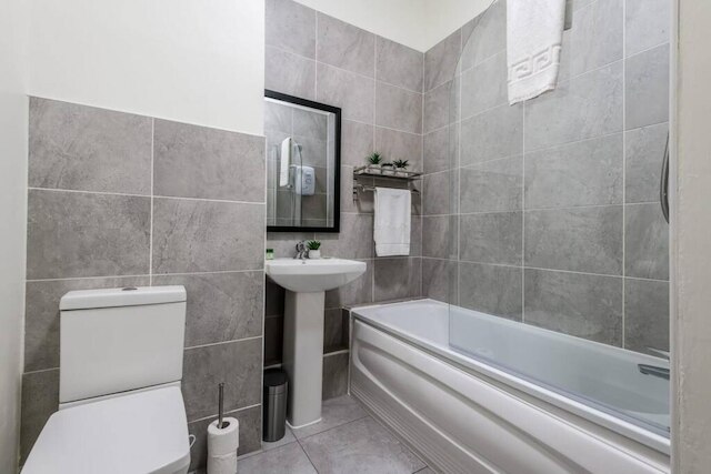 ホストステイキャサリンクォーターズII