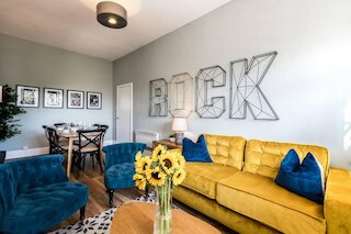 ホストステイキャサリンクォーターズII