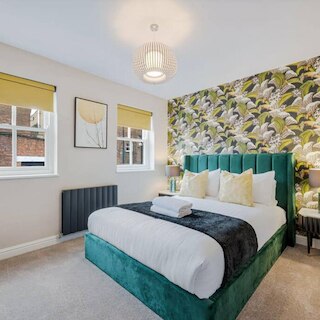 ホストアパートメンツザピルグリムコーチハウスII