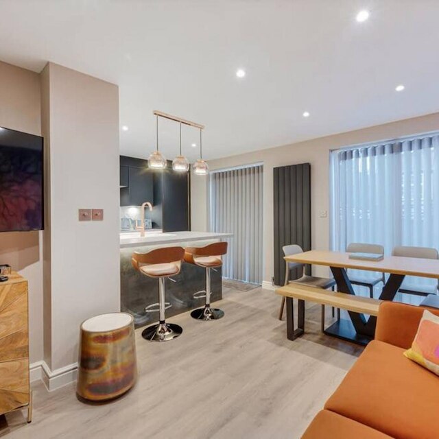 ホストアパートメンツザピルグリムコーチハウスII