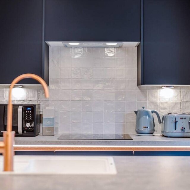 ホストアパートメンツザピルグリムコーチハウスII