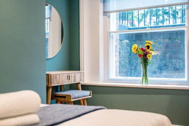 ホストアパートメンツキャサリンクォーターズIV