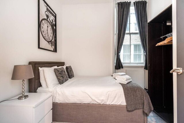 ホスト アパートメント エクスチェンジ クォーターズ