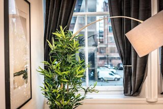 ホスト アパートメント エクスチェンジ クォーターズ