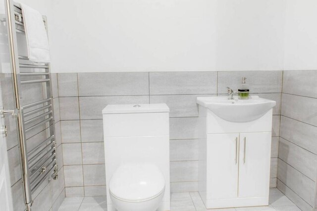 ホスト アパートメント フリート ナイトライフII