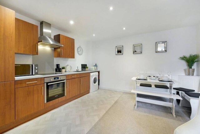 ホストアパートメンツヘンリーズハイダウェイ