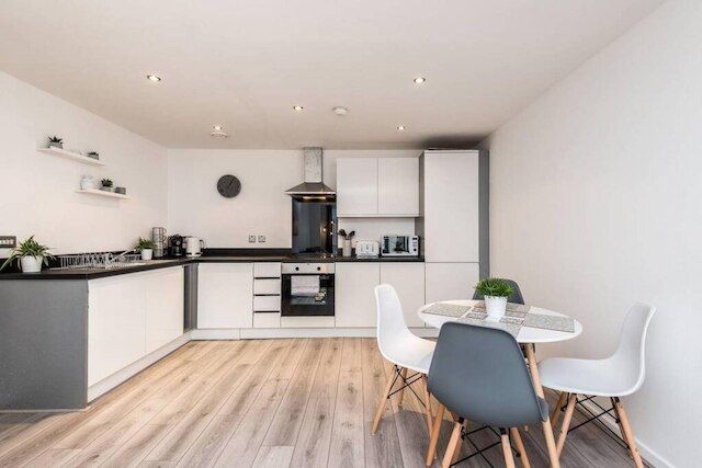 ホストアパートメンツオールダムプレース