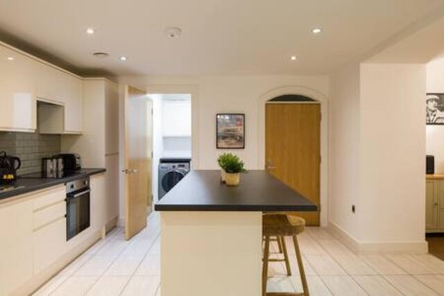 ホストアパートメンツオーモンドレジデンス