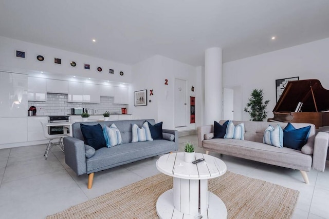 ホストアパートメンツザミュージシャンズアパートメントウィズGr