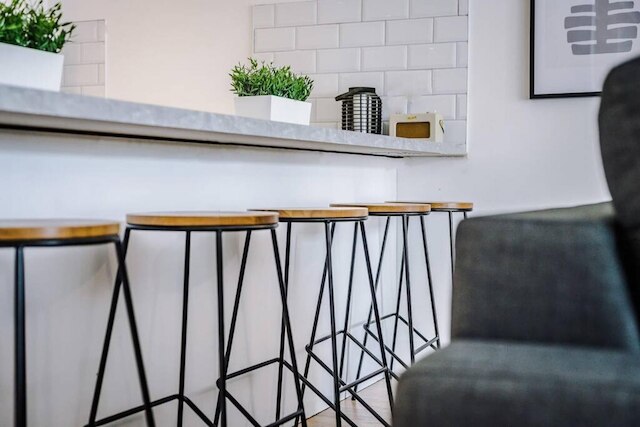 ホストアパートメンツザキャバンクオーターアパート