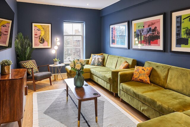 ホストアパートメンツザファルクナークオーターズIII