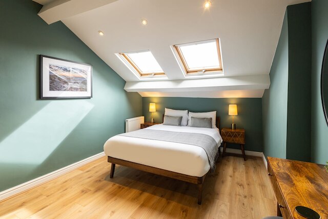 ホストアパートメンツザファルクナークオーターズIII