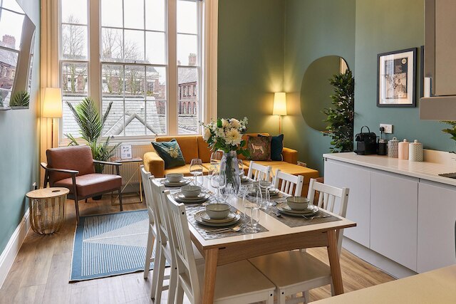 ホストアパートメンツザファルクナークオーターズII