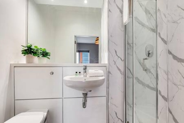 ホストステイロープウォークスクォーターズ