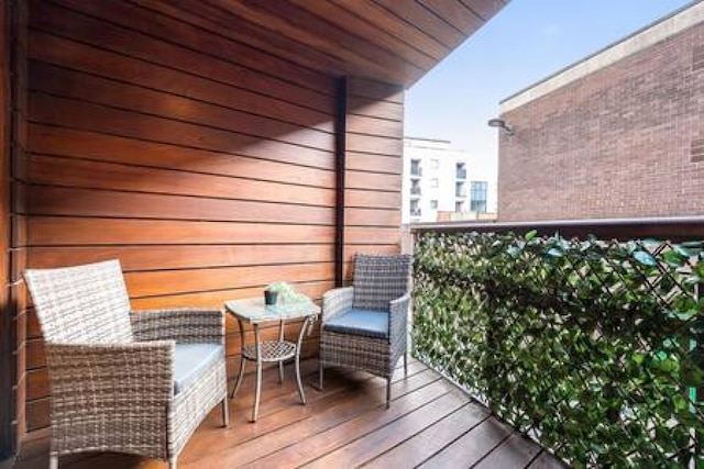 ホストステイロープウォークスクォーターズII