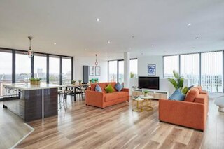 ホストステイザナイトストリートペントハウスI