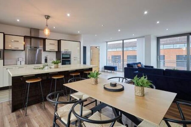 ホストステイナイトストリートペントハウスII