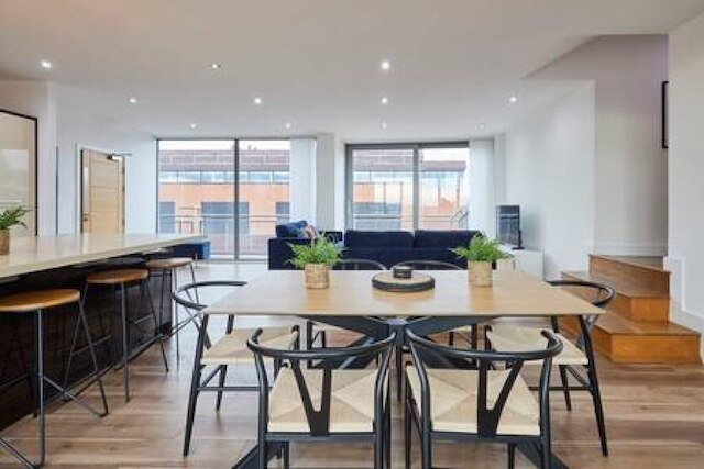 ホストステイナイトストリートペントハウスII