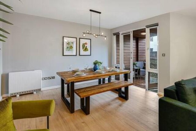 ホストステイロープウォークスクォーターズIII