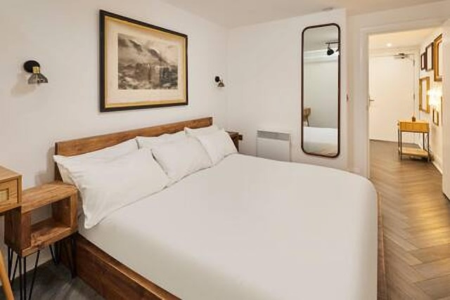 ホストステイ クイーンスクエア ハイダウェイ