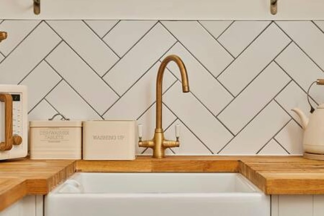 ホストステイ クイーンスクエア ハイダウェイ