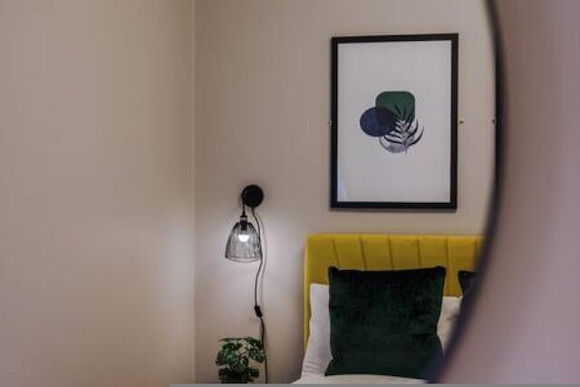 ホストステイロープウォークスクォーターズV