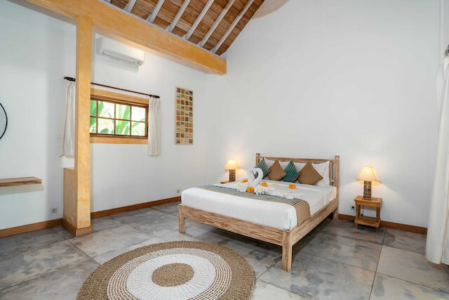 ヴィラ アムサ セミニャック