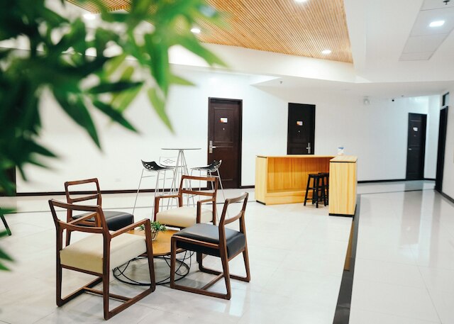 トラベルビー エアポート イン