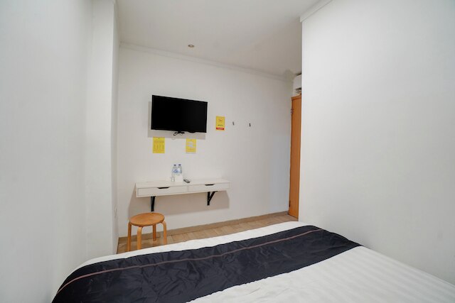 スーパーOYOシデンティムールレジデンスニアMONAS