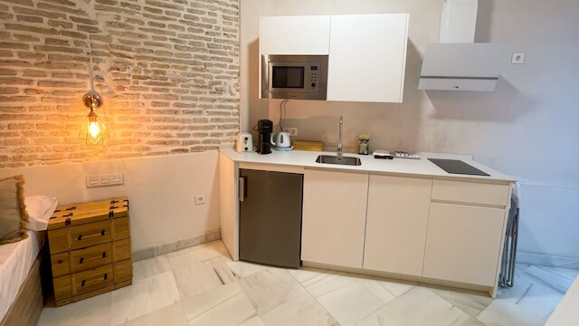 アドリアーノバイグローバル