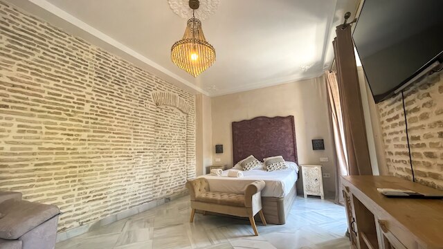 アドリアーノバイグローバル