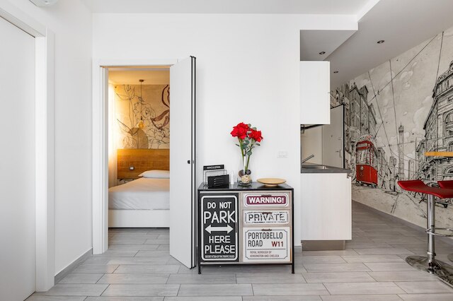 モンテルミチ 36 サッフィ グラマラス アパートメント