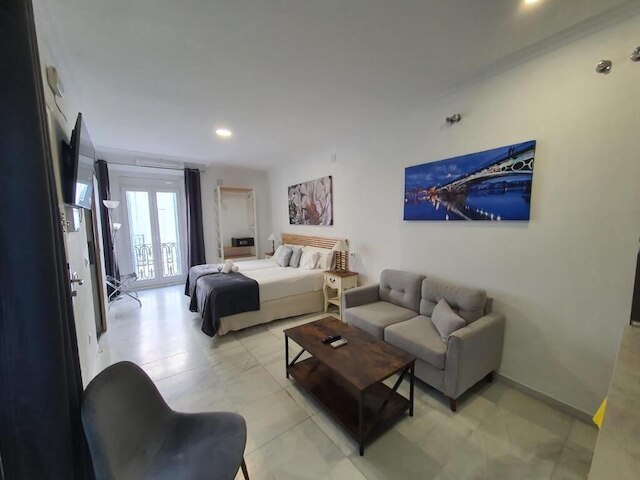 アパルタメントスロスアンヘレス