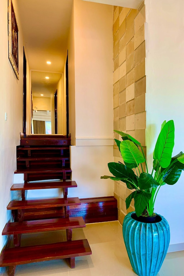 トレスナ・ヴィラ 9