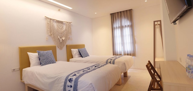 リトルミコノス