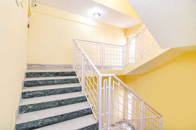 ファブホテル オリーヴ イン I