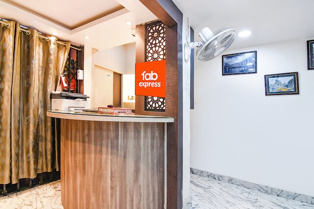 ファブエクスプレスSRロワイヤル