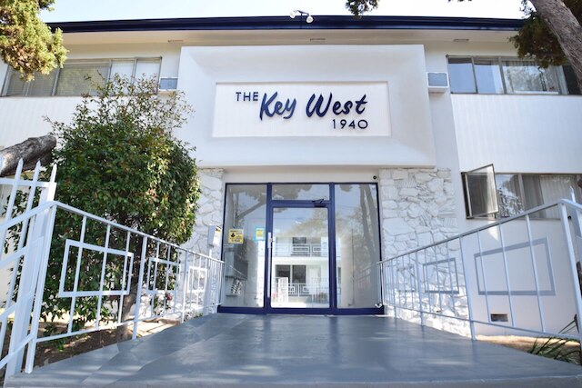 ハリウッド ビジネス スイーツ