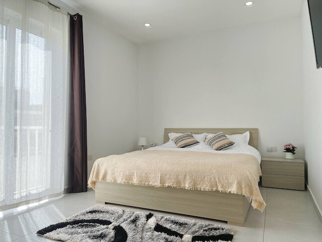 ロスアルディトス デュプレックスペントハウススリーマ