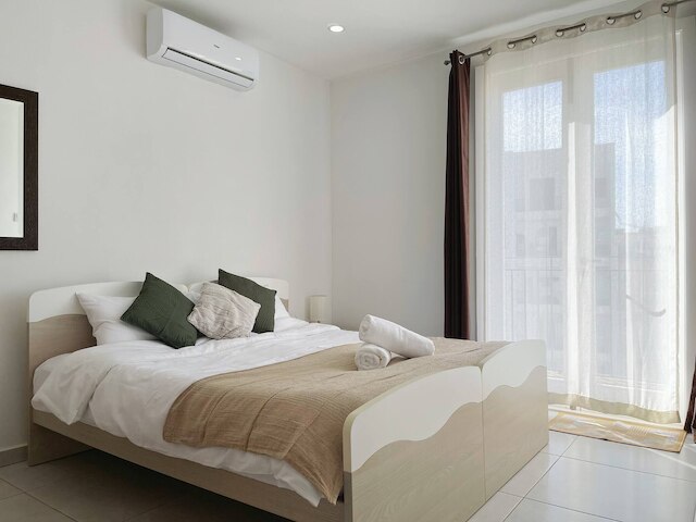 ロスアルディトス デュプレックスペントハウススリーマ