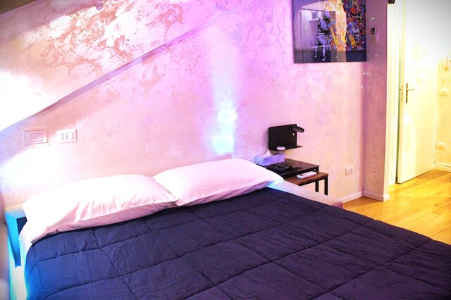 シック & グリーン ペントハウス - ドモティック コンフォート イン ミラノズ トレンディ ナイトライフ ディストリクト