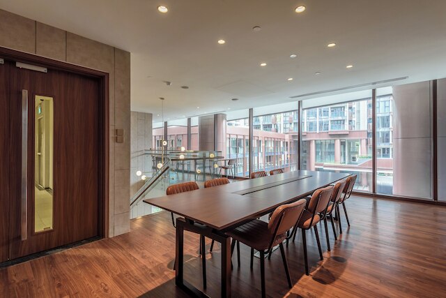 ザ・クレスト・レジデンス - アンギア・ホスピタリティ