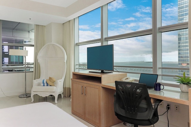 ロアミ アット ブリケル アーチ