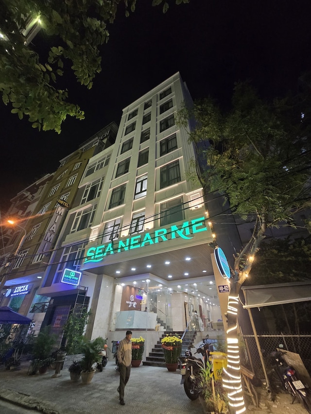 シーニアミーホテルダナン