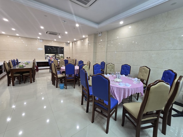 シーニアミーホテルダナン