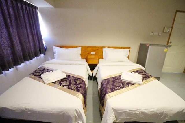 リー・プレイス・パッタナカン・コンド