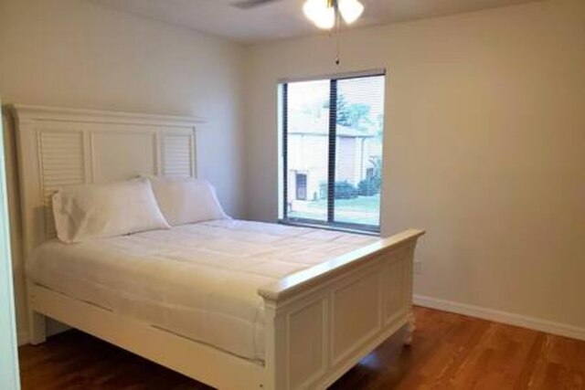 165 ホワイト・フォーン高級キングベッド・モダン2bdrm 2 5BA 素晴らしいプール