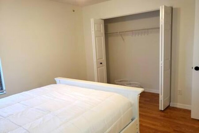 165 ホワイト・フォーン高級キングベッド・モダン2bdrm 2 5BA 素晴らしいプール